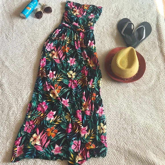 Lascana | Dresses | Tropical Print Beach Bandeau Maxi Dress With Pockets | Poshmark Lascana | Dresses | Tropical Print Beach Bandeau Maxi Dress With Pockets | Poshmark